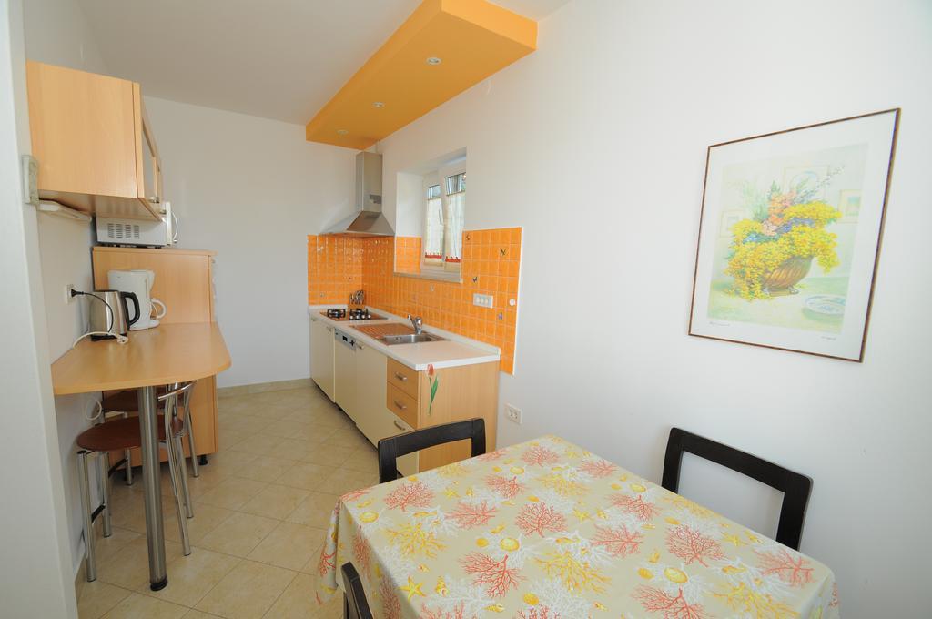 Apartment Kisic 3 Ічичі Екстер'єр фото